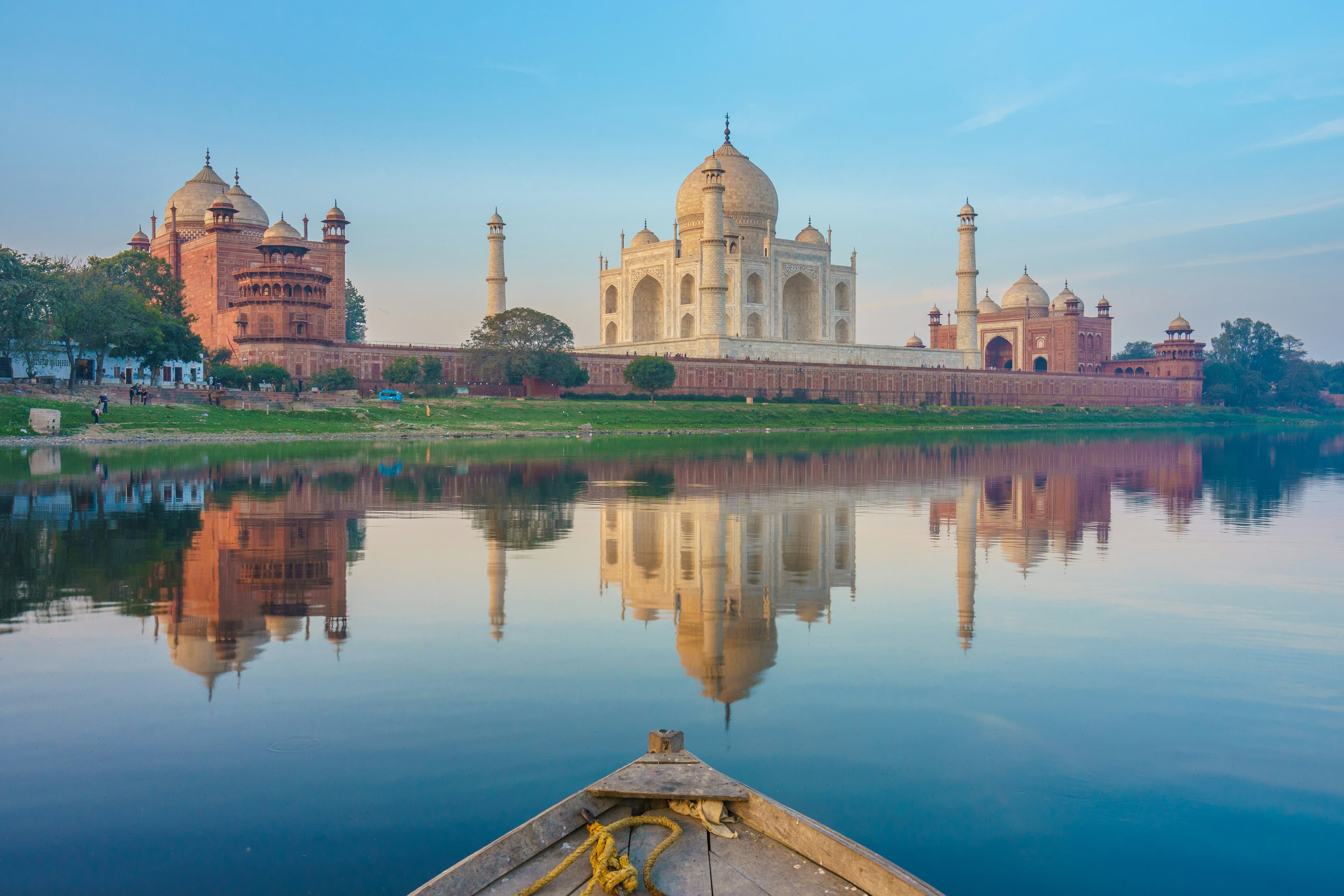 Taj Mahal at sunrise - Private Agra Tours