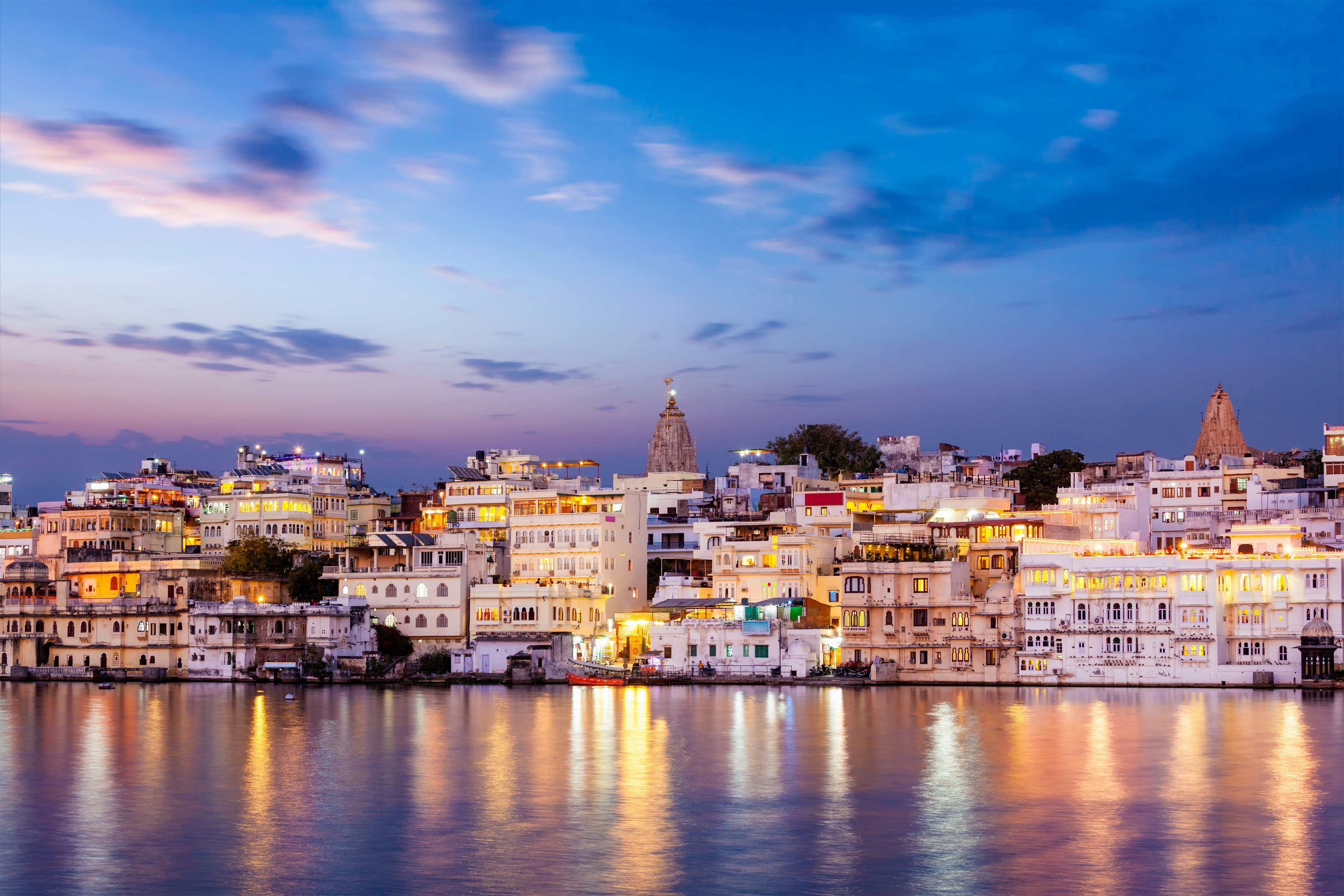 Customized Udaipur Tour - Private India Tour